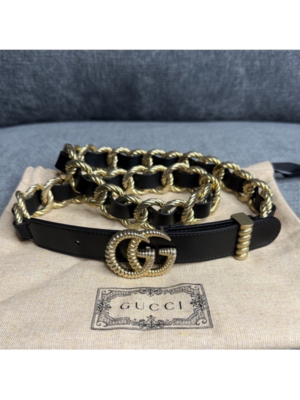 GUCCI GG chain and leather belt